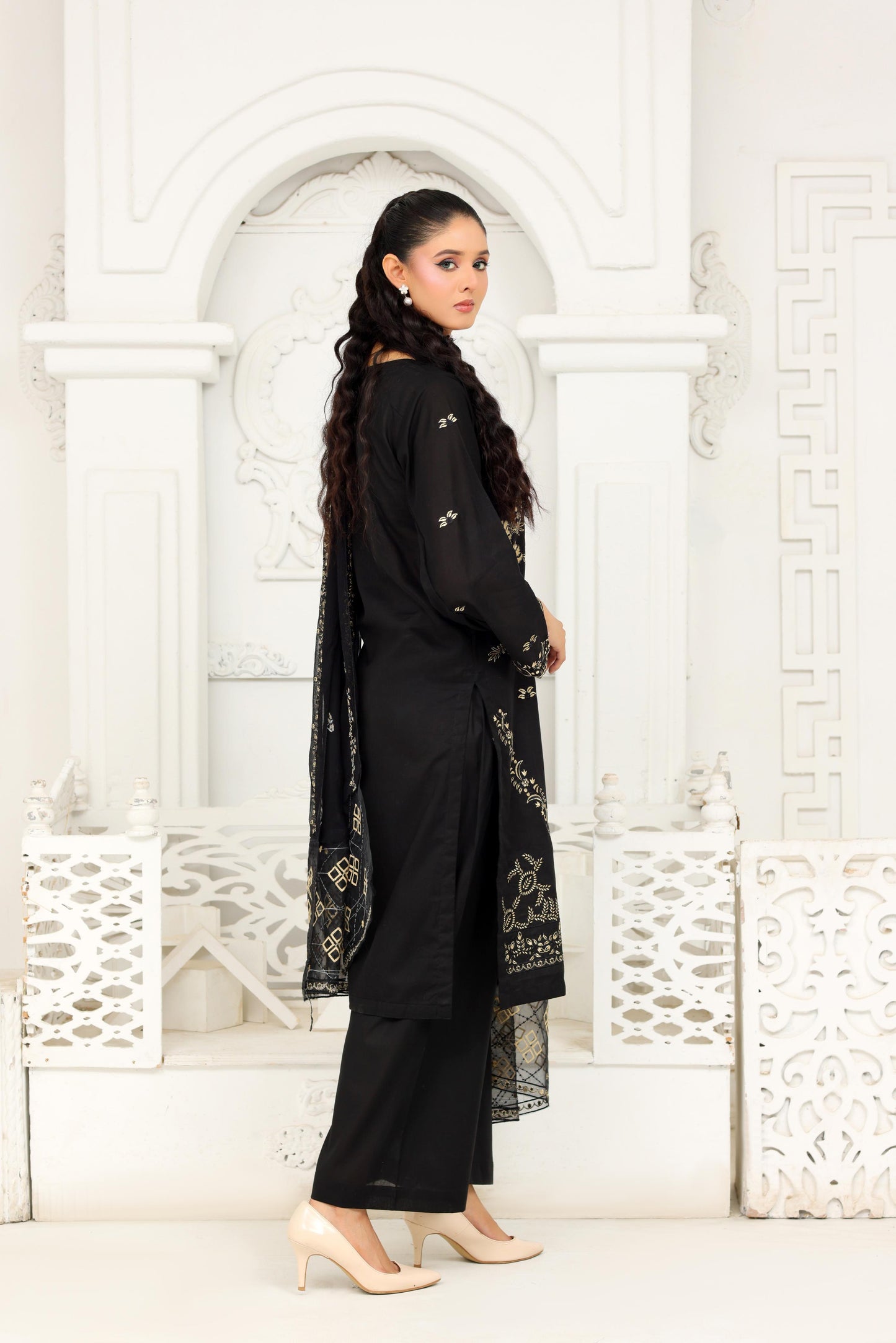 IB908 - Embroidered 3-Piece Unstitched Suit