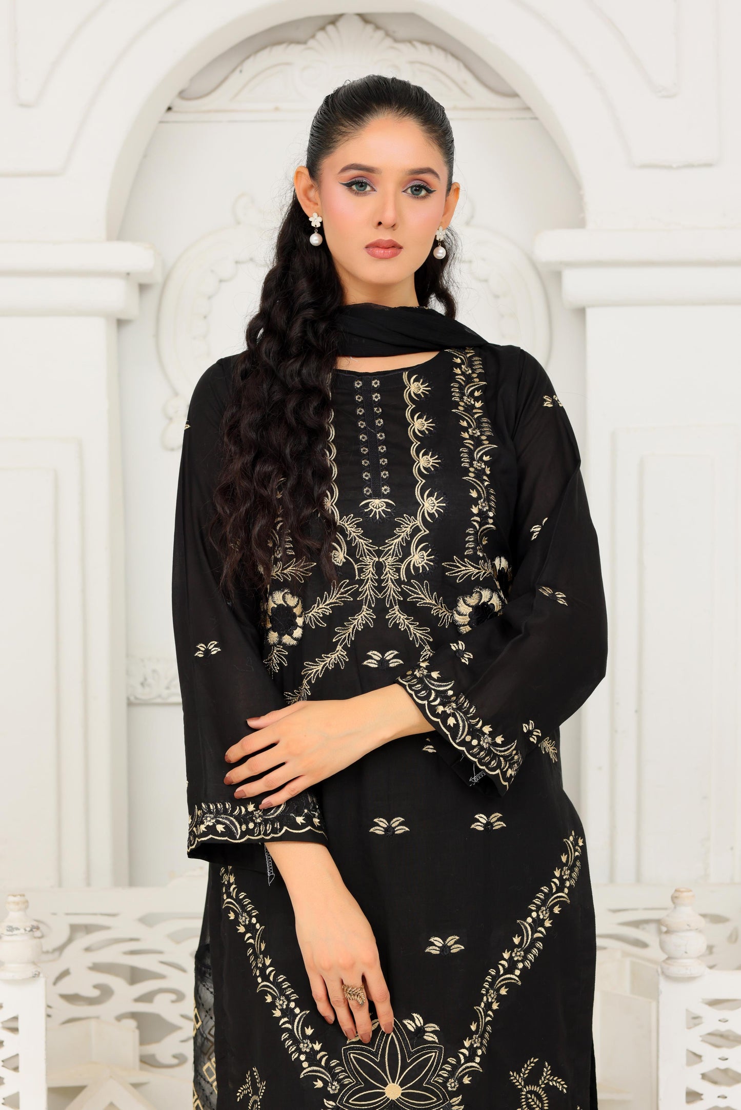 IB908 - Embroidered 3-Piece Unstitched Suit